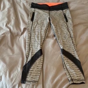 Lulu lemon crop leggings